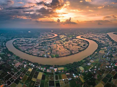 Hai dòng Vàm Cỏ của Long An